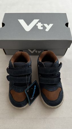 Winter Boots - Size 22