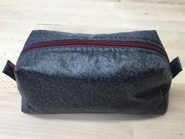 Tasche / Necessaire / Kosmetiktasche / Etui, neue Handarbeit