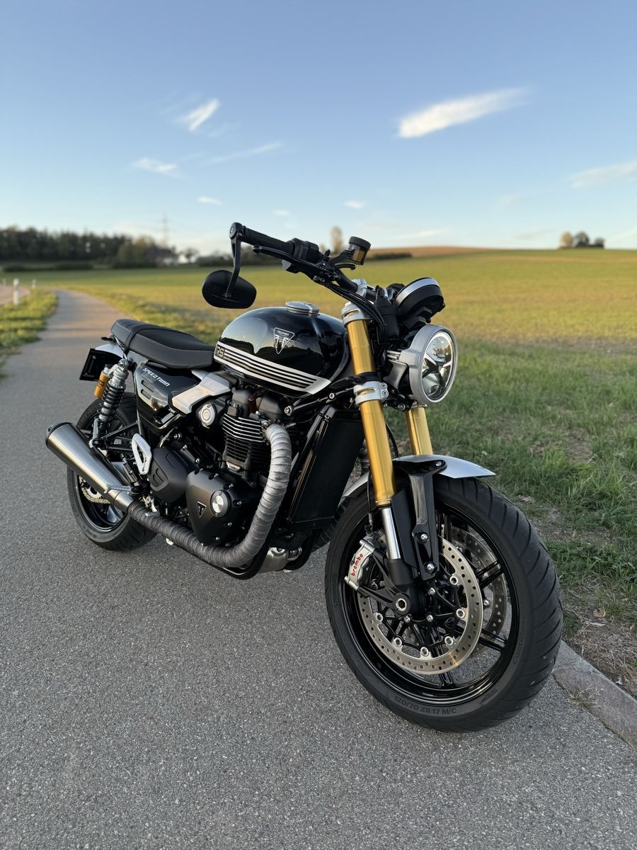 Triumph Strada: Triumph Speed Twin 1200 RS – Usato da Steinmaur venduto da Yeti001