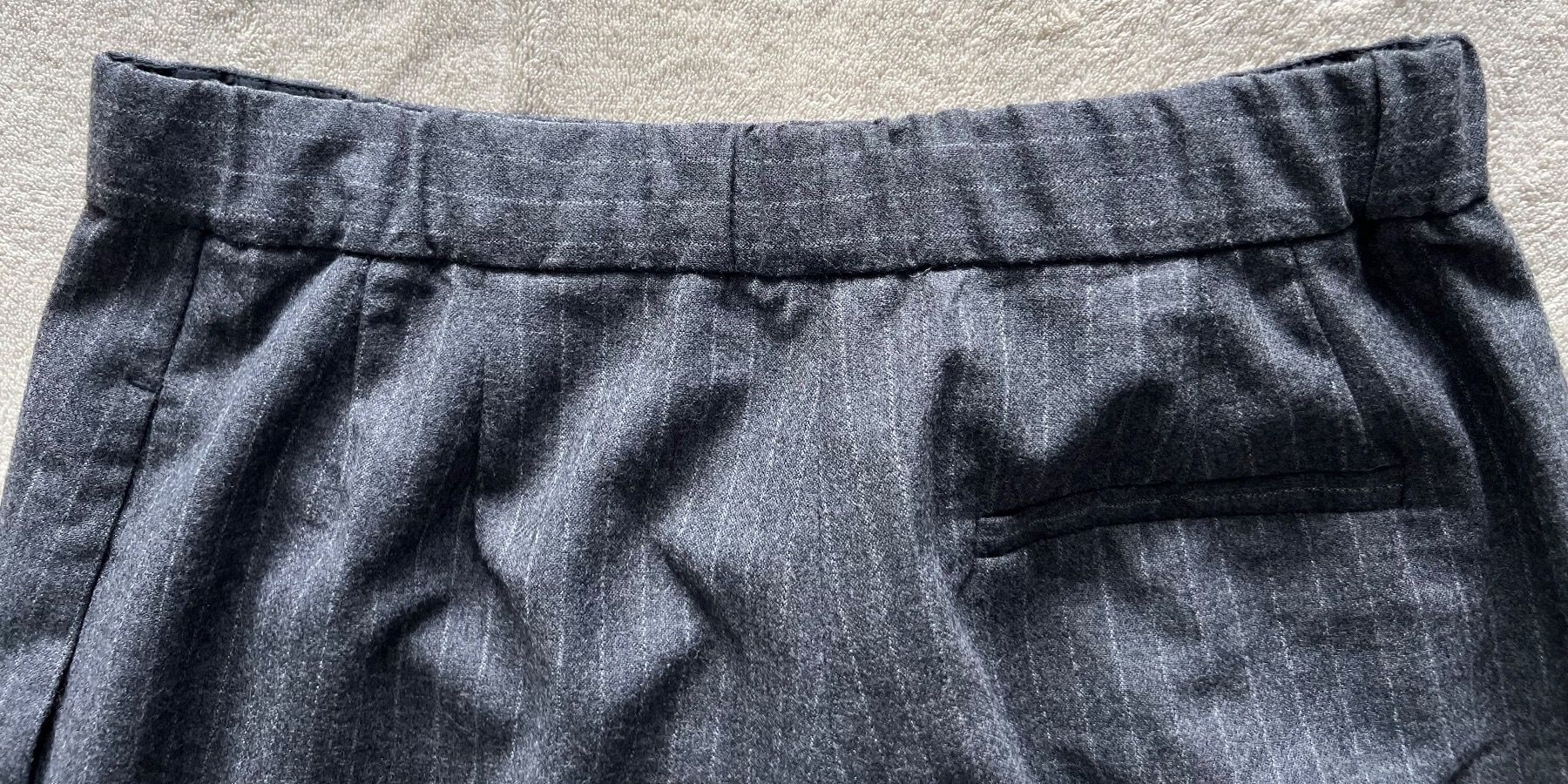 Maje Pantalons: MAJE Pantaloni – D'occasion à Lausanne par dia_xs9l 4