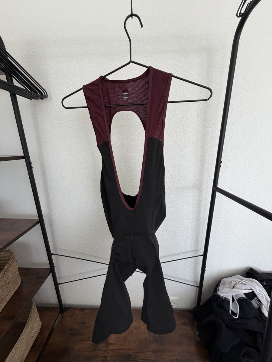 Rapha Leibchen & Hosen: Rapha Classic Cycling Bibs (M)  – Gebraucht aus Zug von CyclingThings