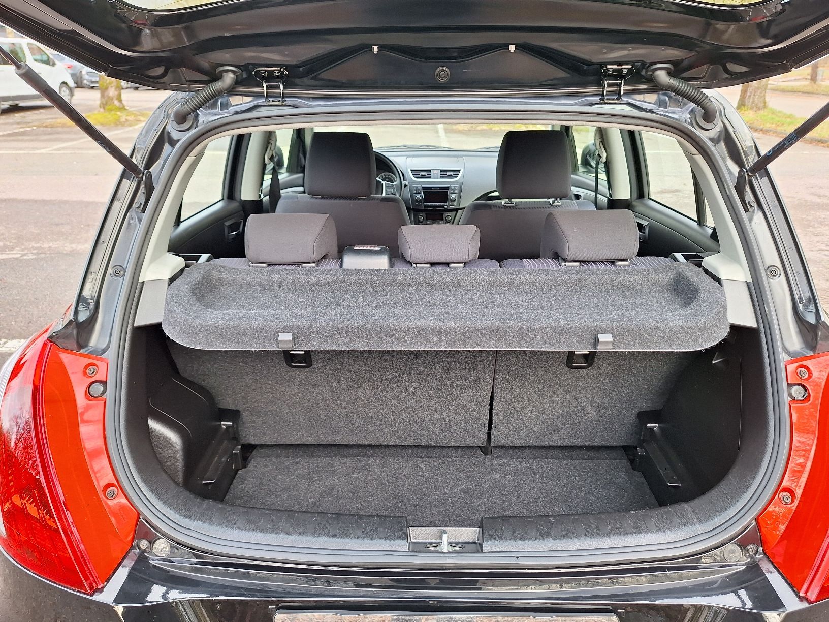Suzuki Automobili: Suzuki Swift 1.2 GL Top Allrad – Usato da Brütten venduto da Mike164 6