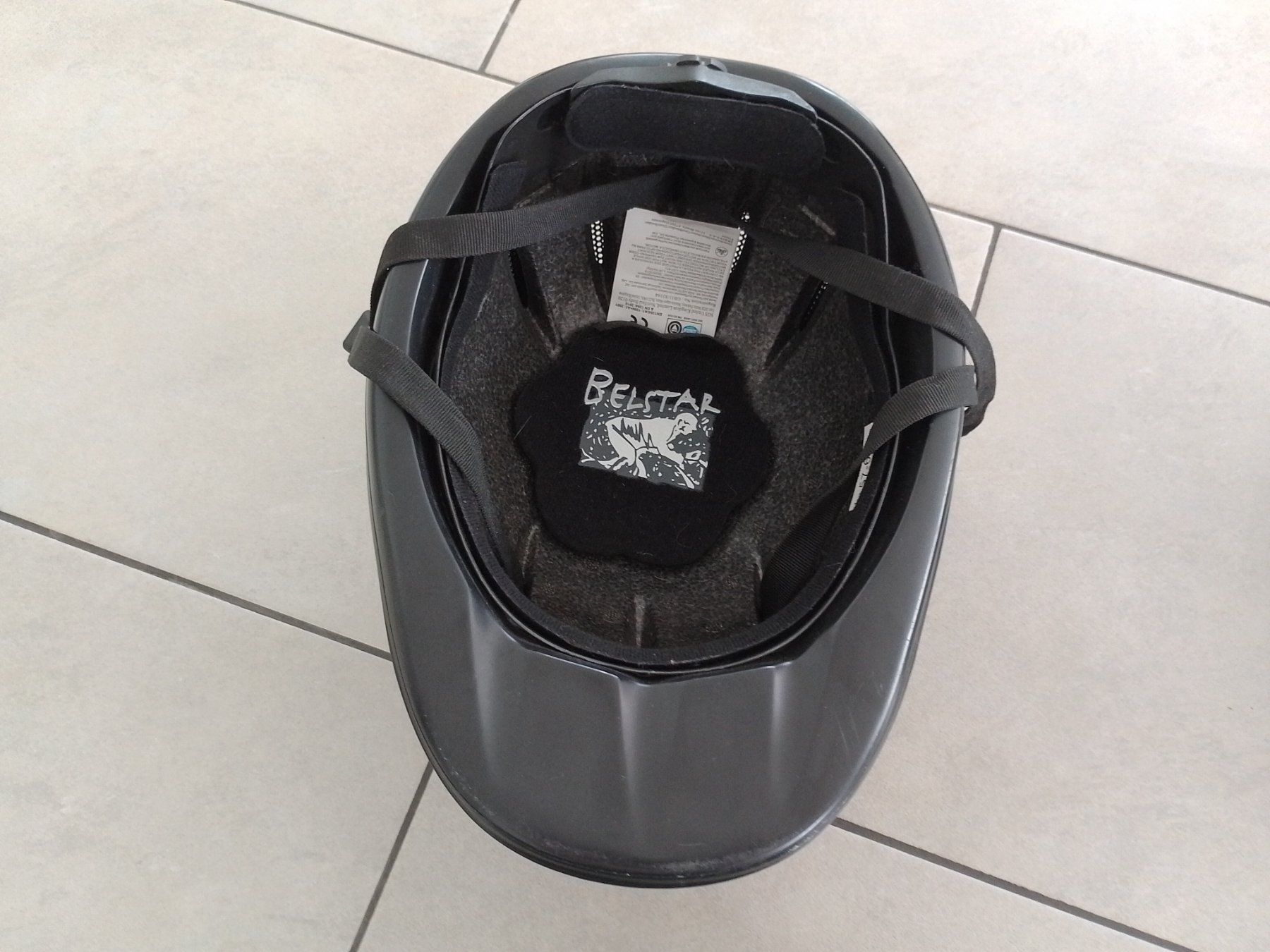 Caschi: Reithelm 52-55 cm und 57-61 cm – Usato da Riniken venduto da donbrig 1