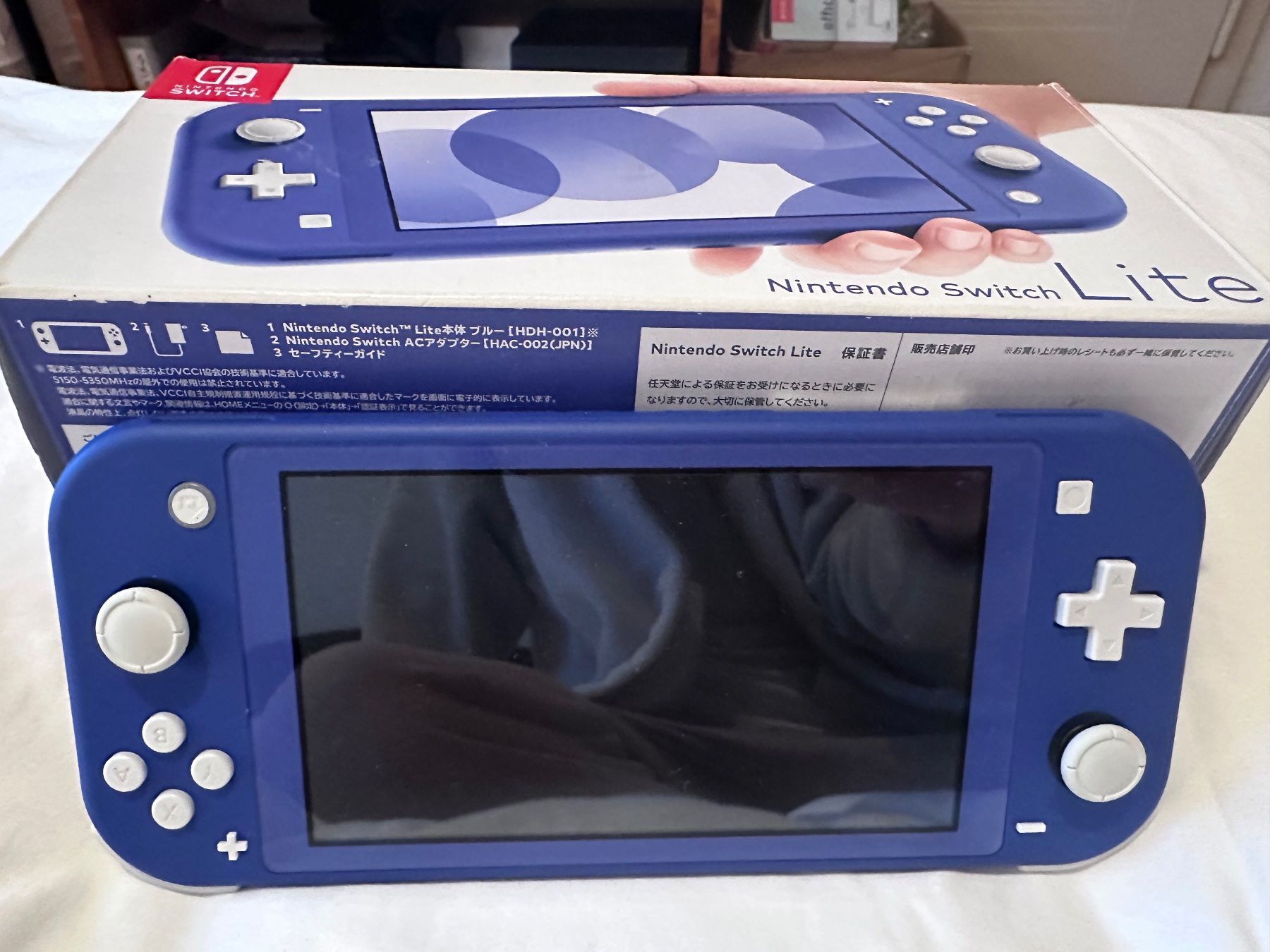 Nintendo Console: 🔥🎮Nintendo Switch Lite – Usato da Zürich venduto da John-Wayne23 1