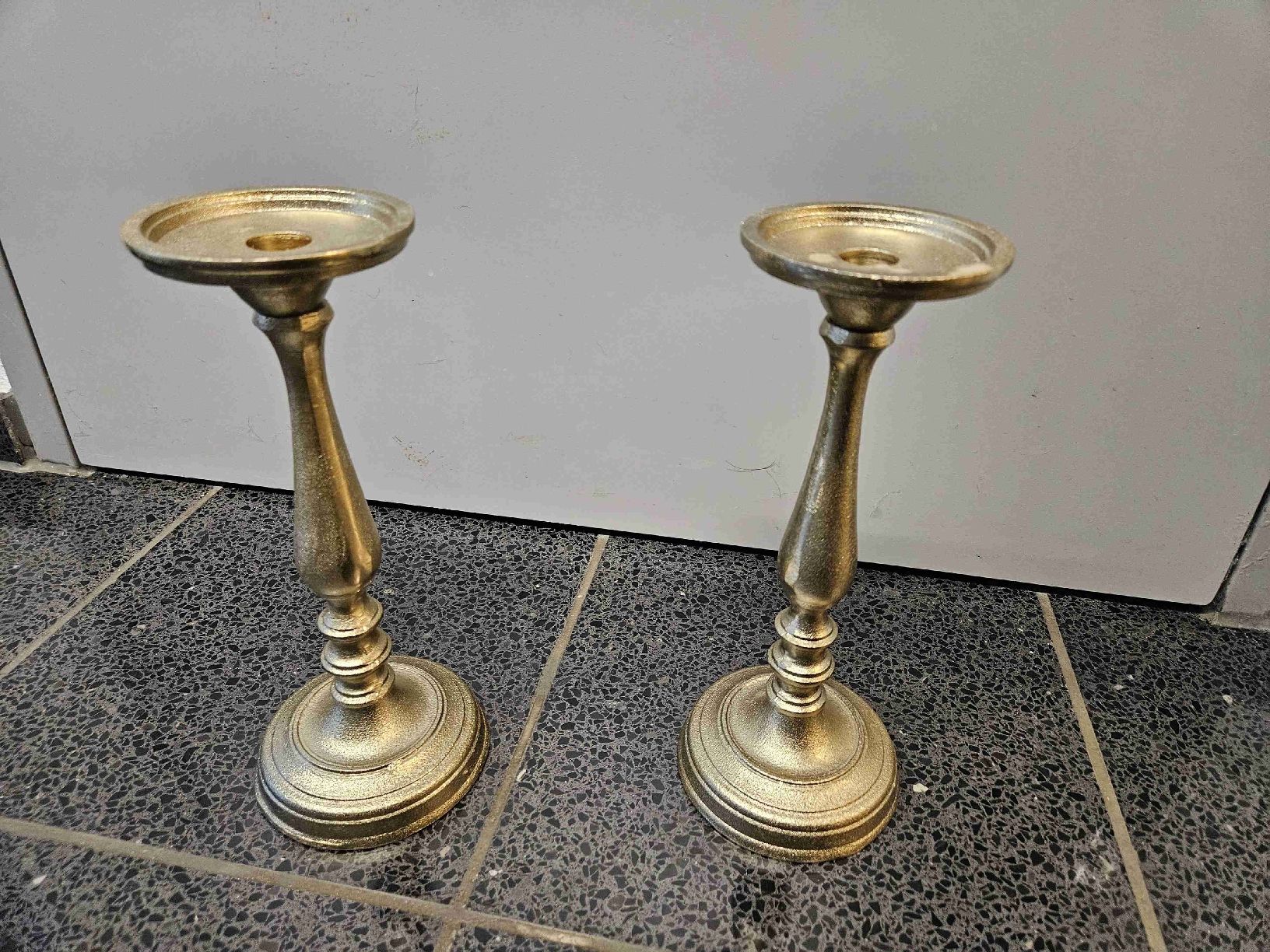 Bougeoirs: 2 Goldene Kerzenständer – Neuf (Voir description) à Au ZH par Galaxy-Pro