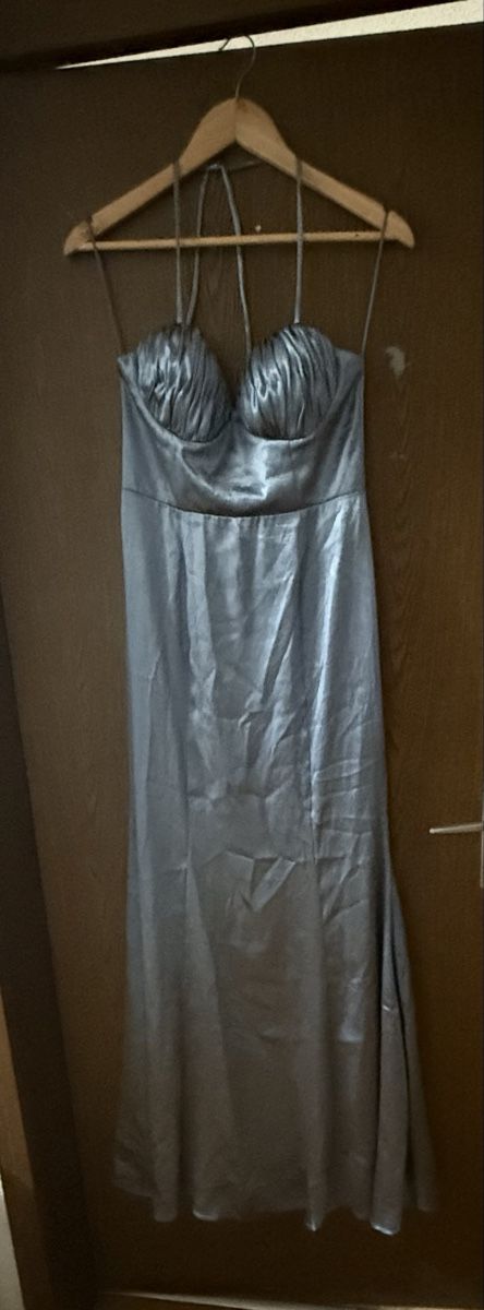 Kleider: Robe de soirée taille M – Neu und originalverpackt aus Biel/Bienne von glaewynnshop