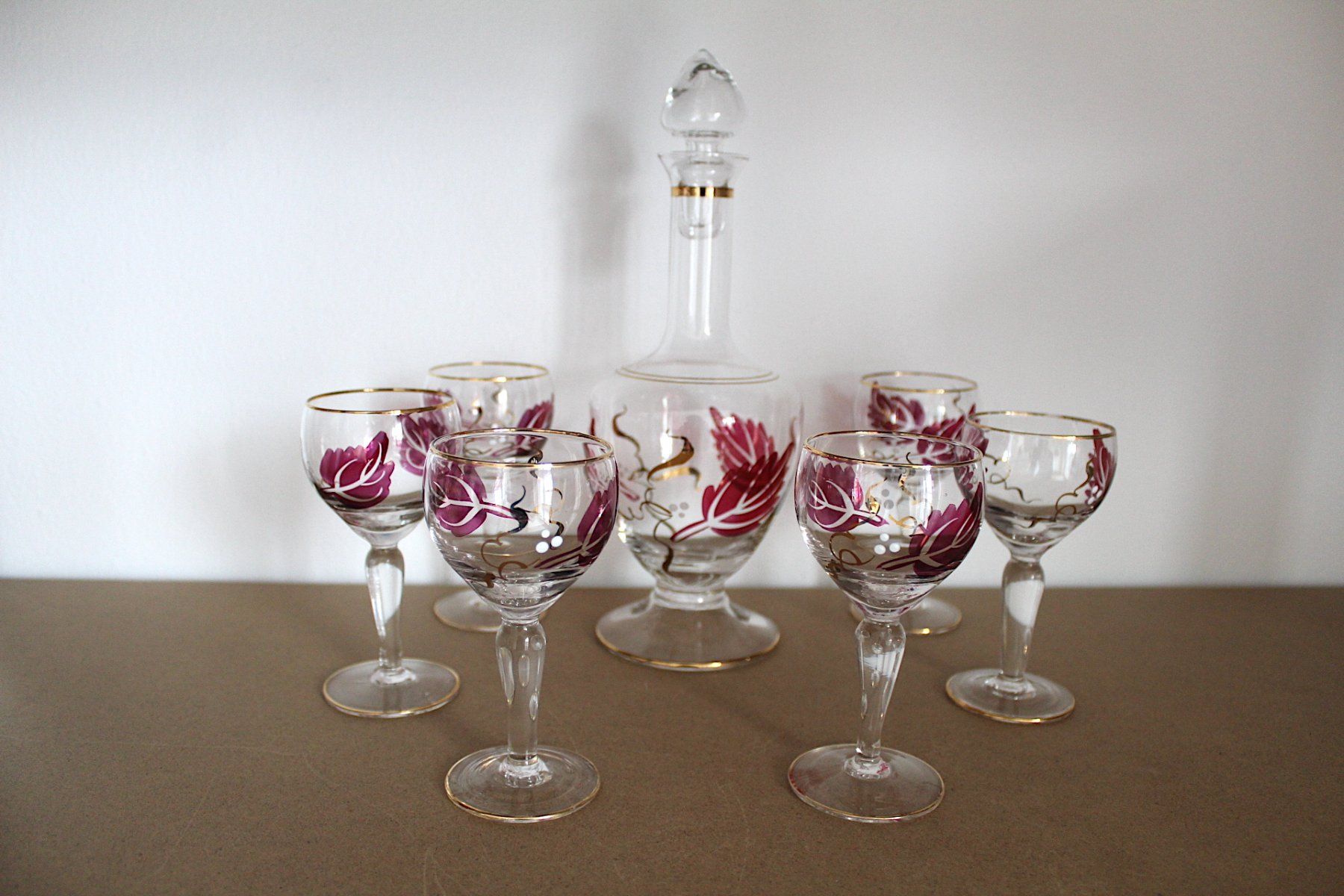 Caraffe: Elegantes, Handbemaltes Likör-Set, – Usato da Locarno venduto da fripui 1