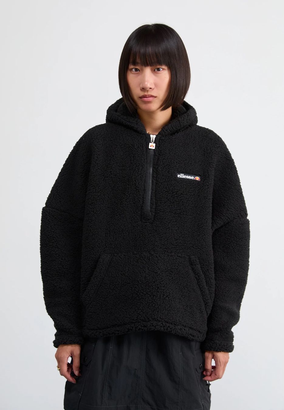 Ellesse Pullover & Sweatshirts: Ellesse Kapuzenpullover Schwarz – Gebraucht aus Adelboden von Second_Life_CH 1