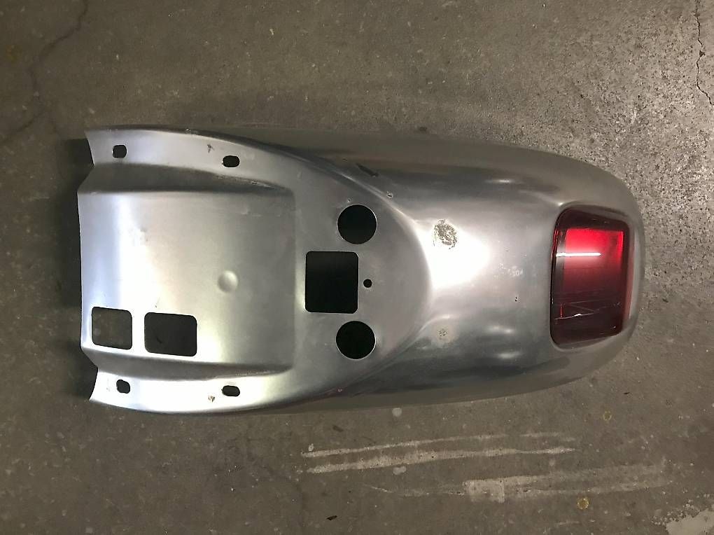 Toutes les pièces détachées moto: Harley Davidson Heckfender OEM – D'occasion à Schlieren par motostyling