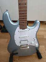 Music Man Sterling CT50 Cutlass HSS, Tremolo blockiert