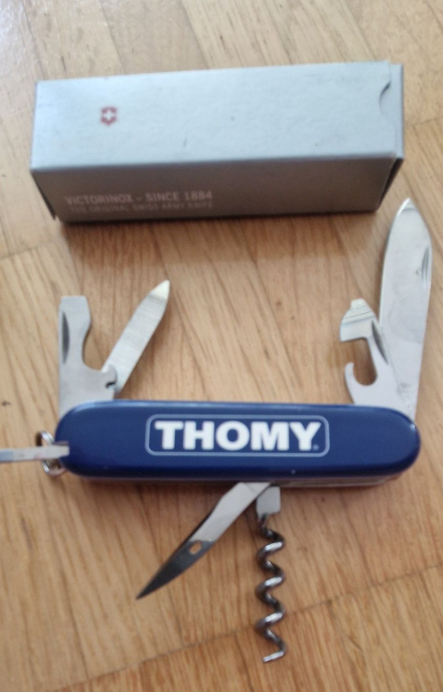 Victorinox Coltelli tascabile: Victorinox Taschenmesser mit Logo Thomy – Nuovo (secondo la descrizione) da Ebmatingen venduto da Flitz88 1