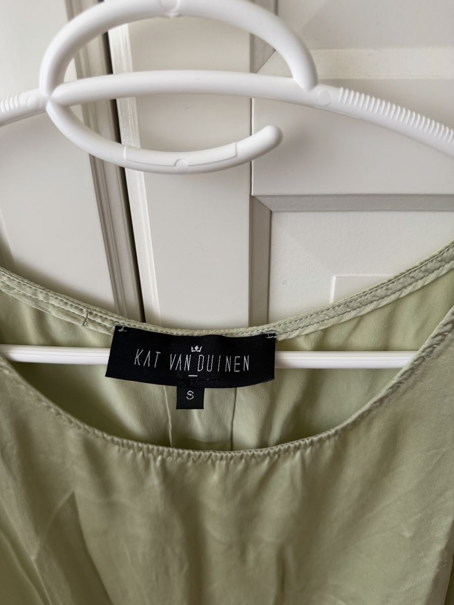 Robes: Kleid KAT VAN DUINEN 100% Seide hellgrün Gr. s – D'occasion à Itingen par Granini_93 1