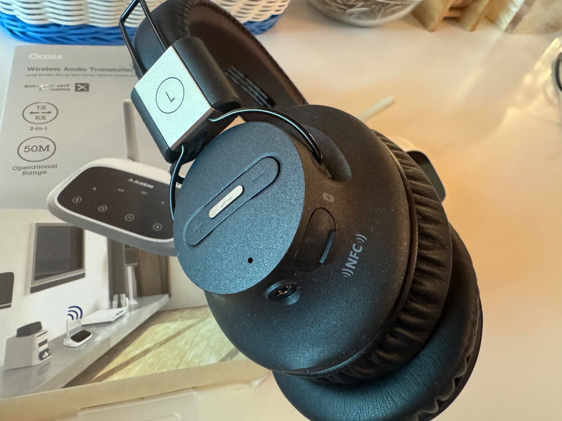 Home cinéma: Avantree Oasis Bluetooth Audio-Transmitter & Kopfhöhrer – D'occasion à Bülach par Sandor 4