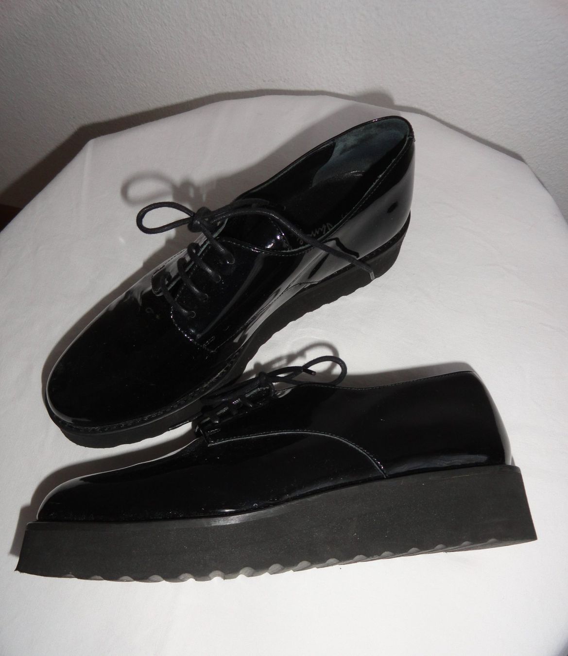 Damenschuhe: chaussure T 37 – Gebraucht aus Gampelen von Mari60 1