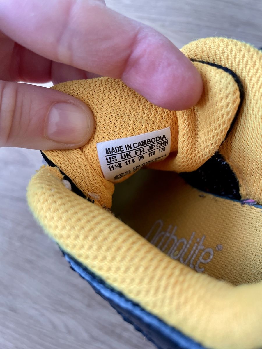 Adidas Scarpe per ragazzi: Adidas | Sneaker | Hallenschuhe | Gr 29 – Usato da Zürich venduto da samira12382 3