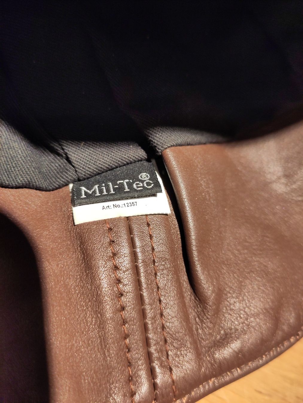 Altro in  Abbigliamento & Accessori: Oldtimer Cabrio- Lederkappe neuwertig – Usato da Weesen venduto da Roge2 4