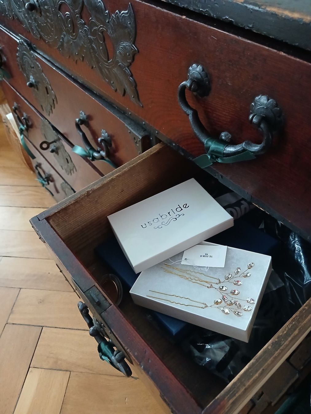 Accessori per capelli: Haarpin (Set 2stk) – Nuovo e nell'imballaggio originale da Münchenstein venduto da ibi_w7n2 3