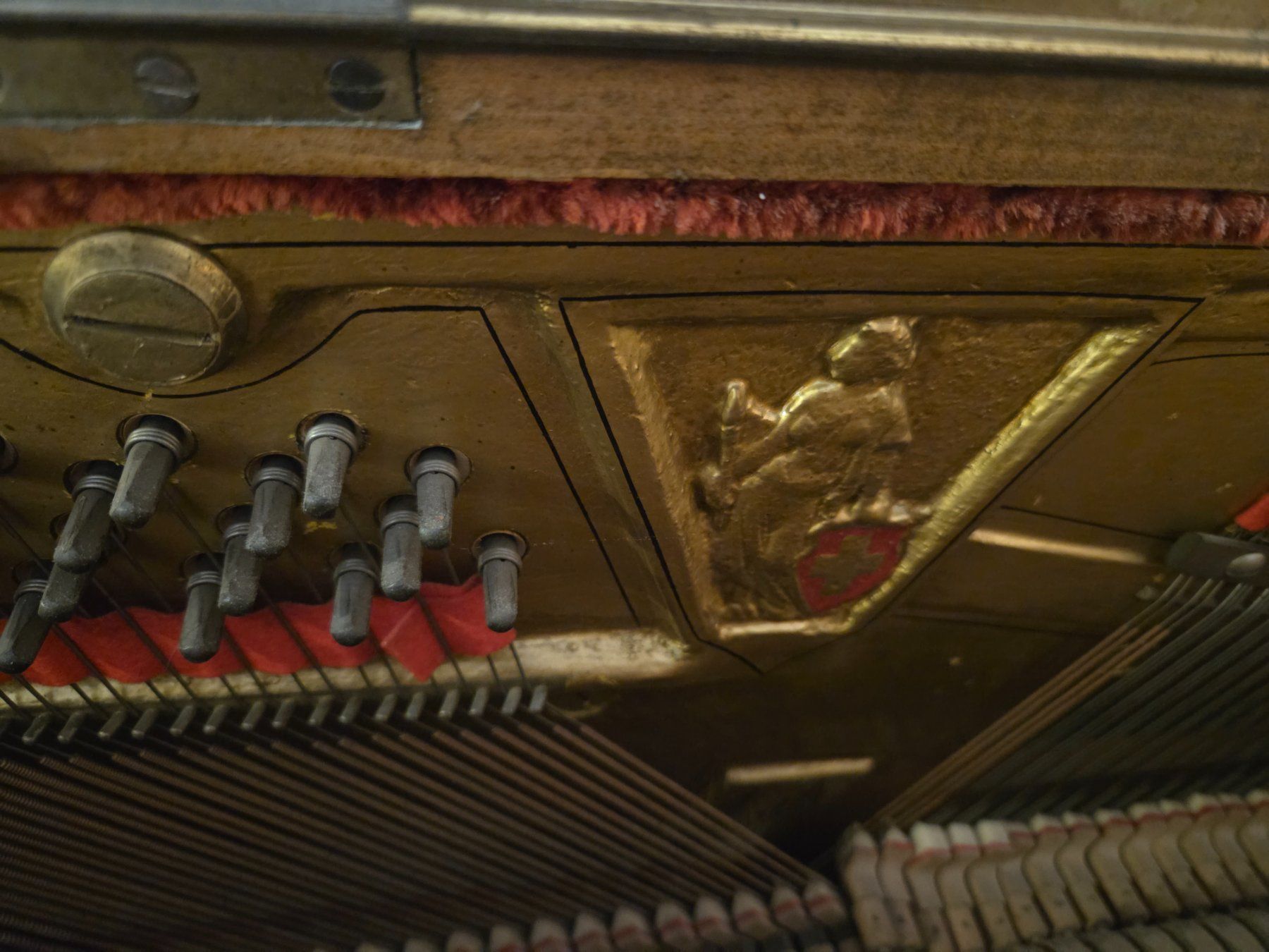 Strumenti musicali: Klavier marke "Wohlfahrt" Swiss made – Usato da Spreitenbach venduto da Iwdza 2