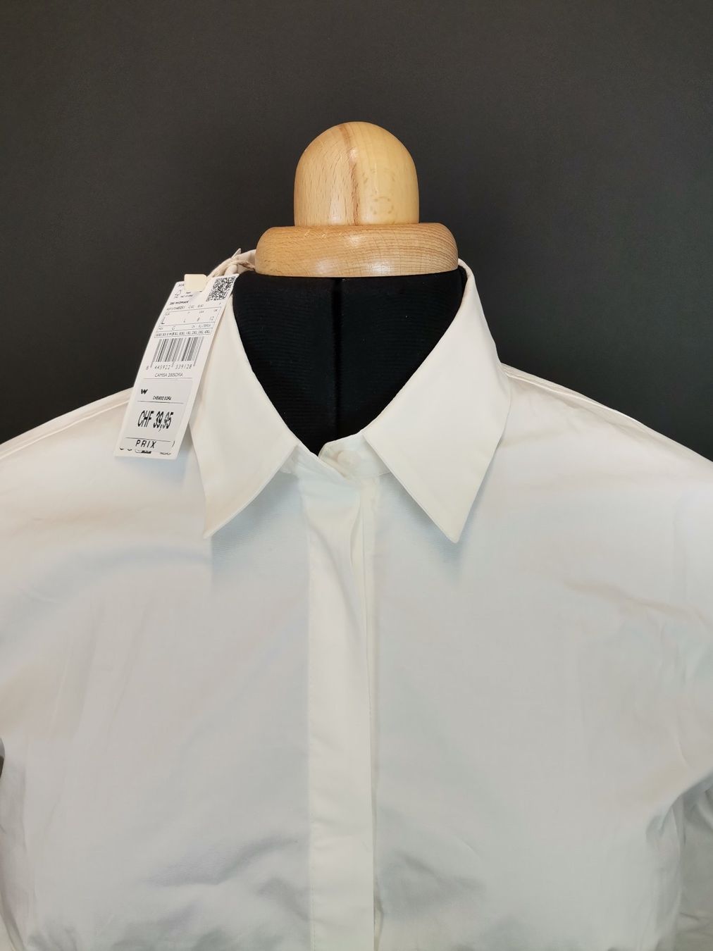 Mango Camicette: MANGO Damenbluse Gr. L weiss – Nuovo (secondo la descrizione) da Schaffhausen venduto da Restwert_SH 1