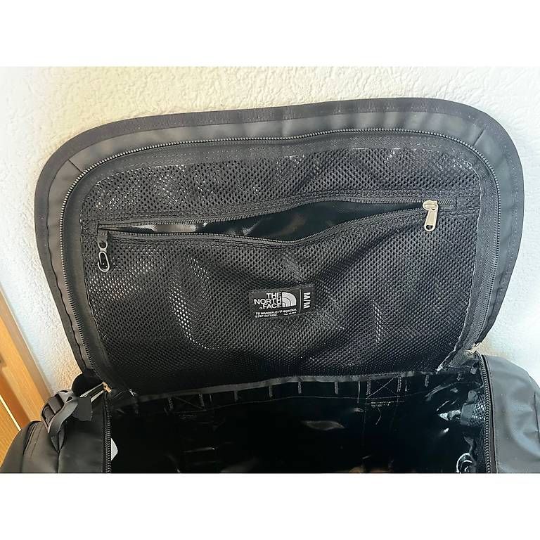 North Face Borse: North Face Base Camp M Tasche, 71 L duffel – Nuovo (secondo la descrizione) da Thierachern venduto da noe_qt68 2