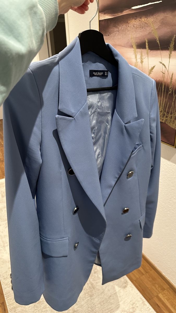 Completi & Tailleur: Blazer hellblau – Usato da Romanshorn venduto da tin_k9vg