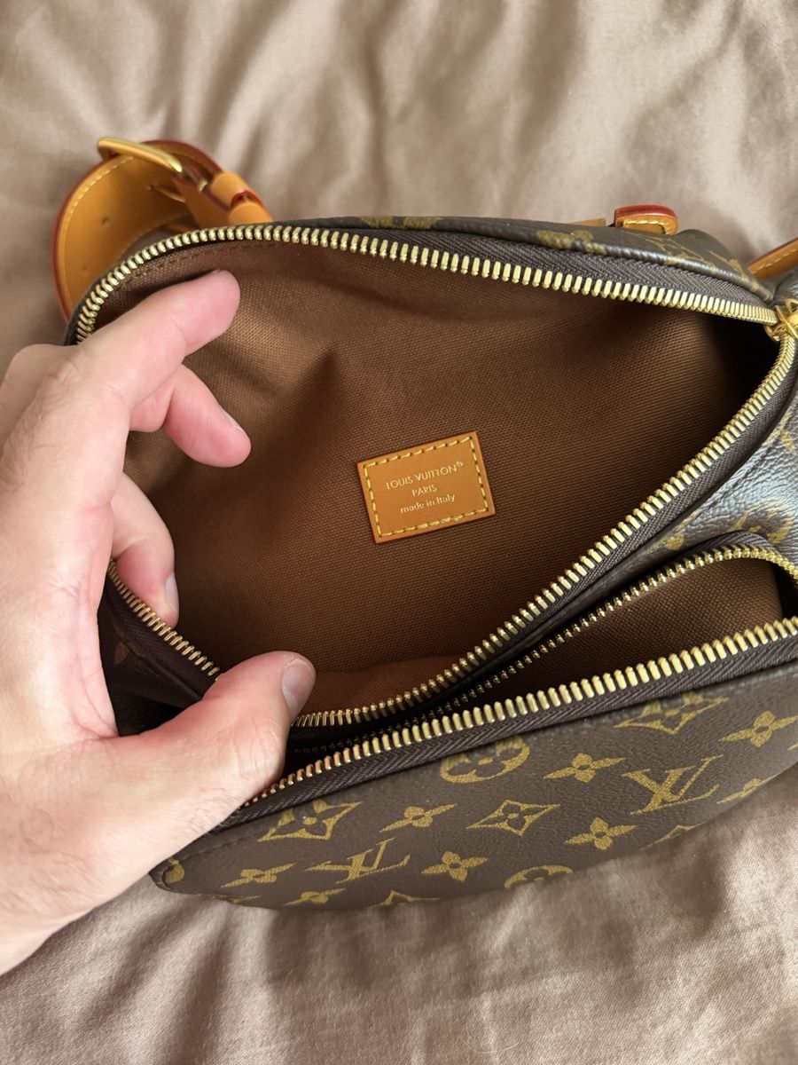 Louis Vuitton Altro in  Abbigliamento & Accessori: Sac banane Louis Vuitton monogramme toile marron – Nuovo e nell'imballaggio originale da Morges venduto da ken_pdc2 2