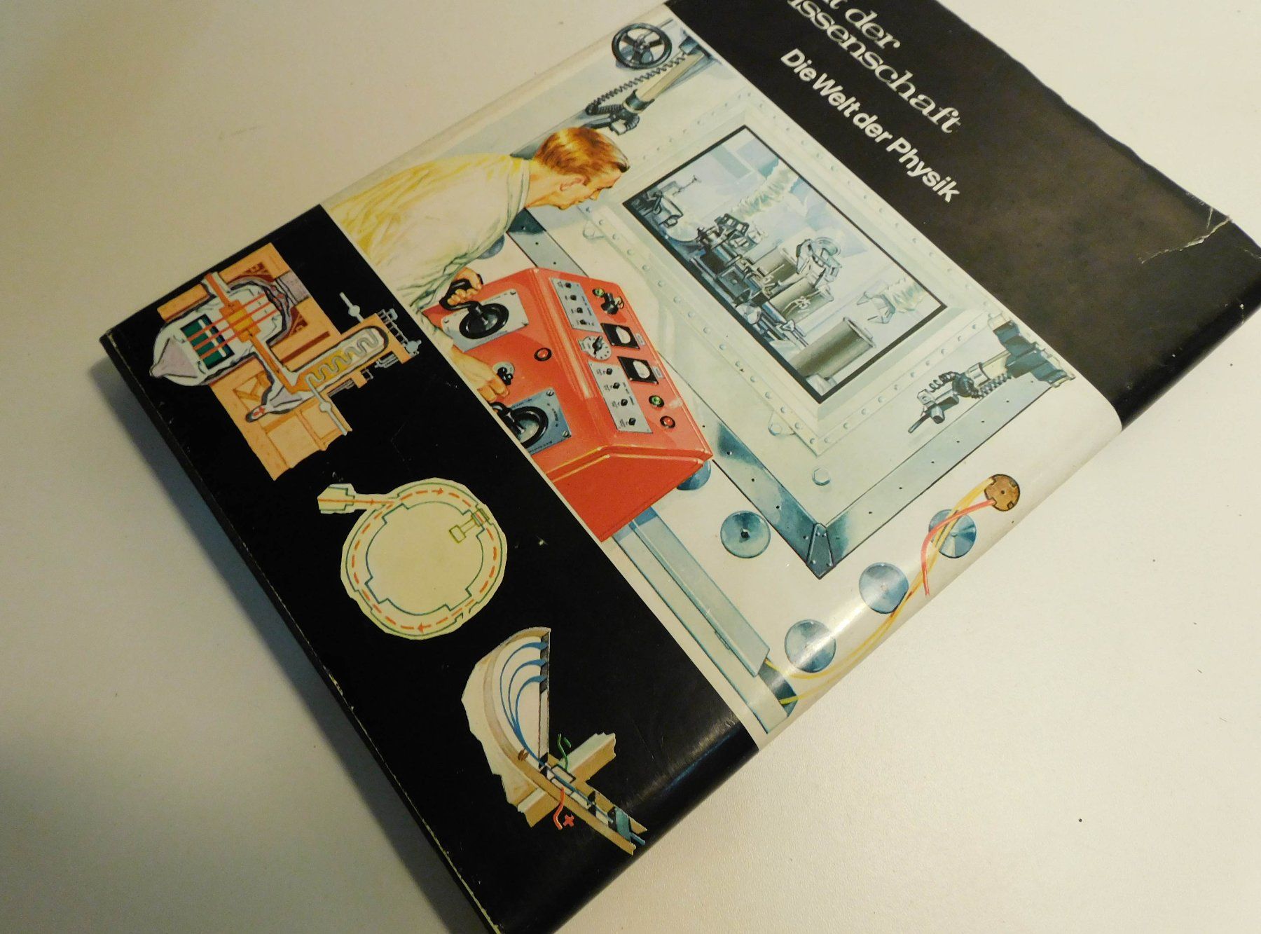 Bücher: Buch die Urkraft im Atom  50er Jahre – Gebraucht aus Sursee von 76 5