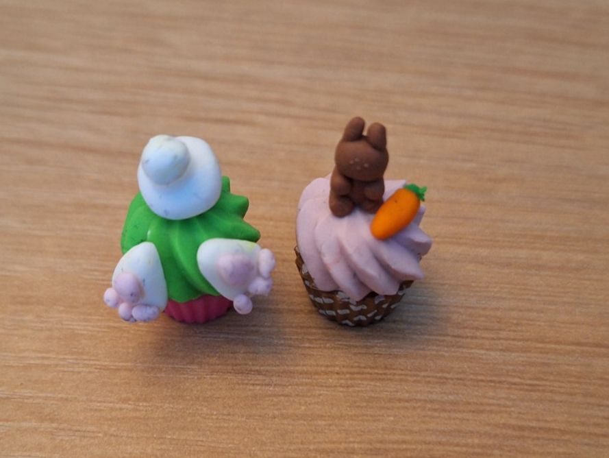 Case e mobili per bambole: Handmade Hasen Muffin – Nuovo (secondo la descrizione) da Zürich venduto da HandmadeTinyFood 2