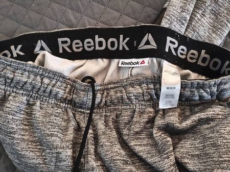 Reebok Jogginghose  Grösse M Grau meliert