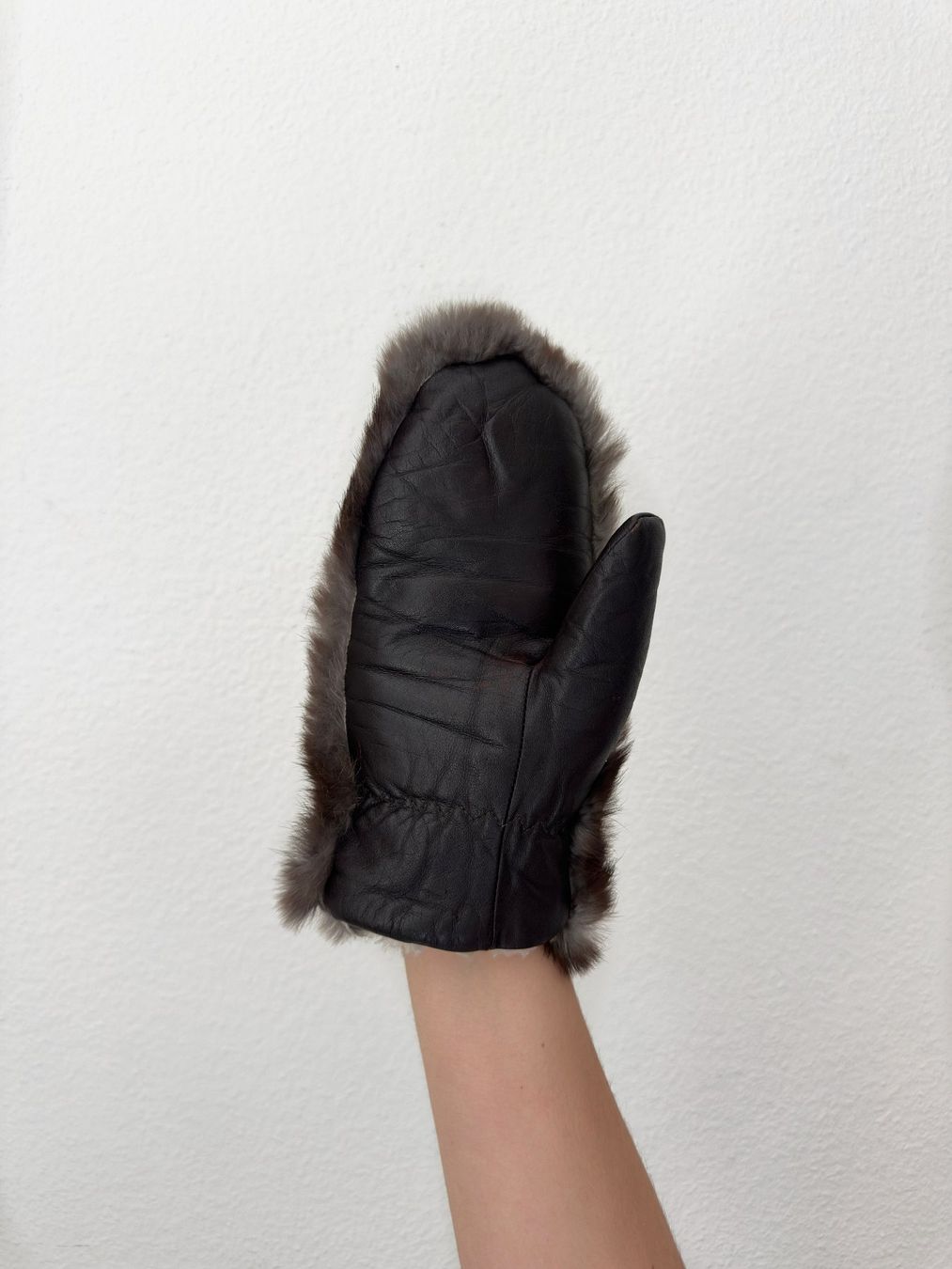 Guanti & manicotti: Echtpelz Handschuhe – Nuovo (secondo la descrizione) da Zürich venduto da gom_wl8d 3