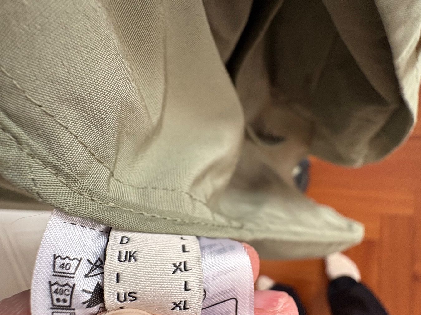 Esprit Cappotti: Khaki-farbener Trenchcoat, Esprit – Usato da Lausanne venduto da kasiabkasiab 5