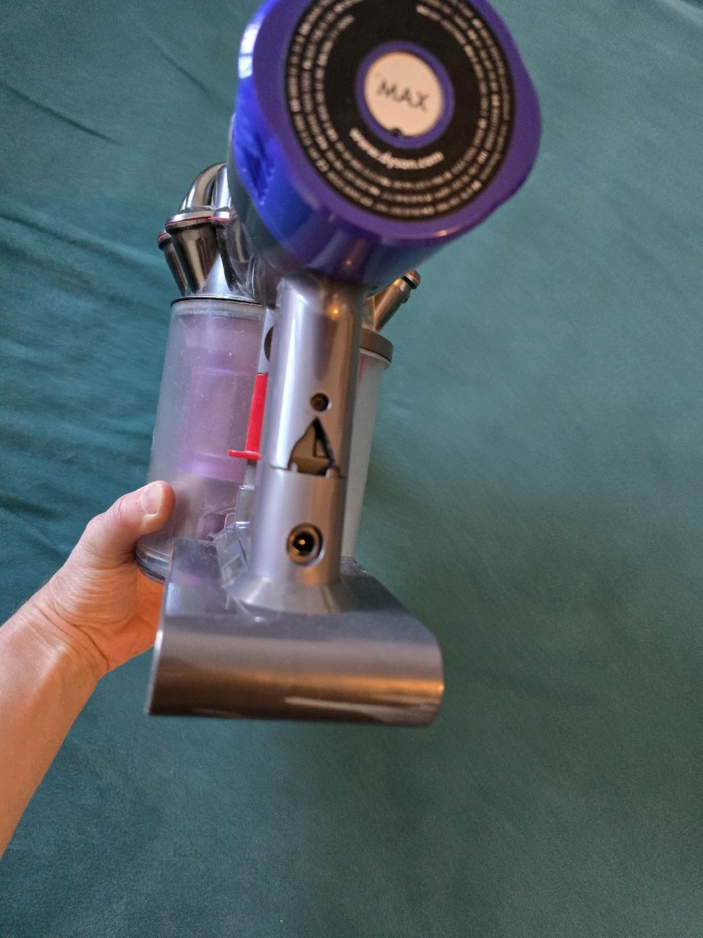 Dyson Aspirapolveri & Accessori: aspirateur Dyson V6 absolute+ – Usato da La Chaux-de-Fonds venduto da Elissa 2