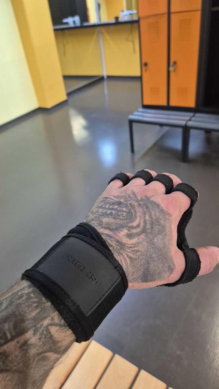 Handschuhe & Handstulpen: prozis Handschuhe – Gebraucht aus Embrach von Jokerdownhill85. 3