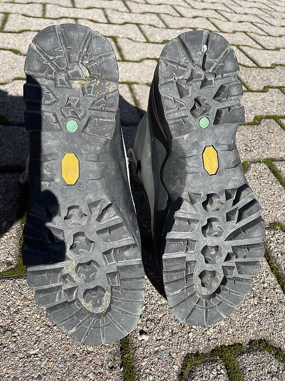 Scarpa Scarpe da donna: Bergschuh – Usato da Visp venduto da hp.kernen 2