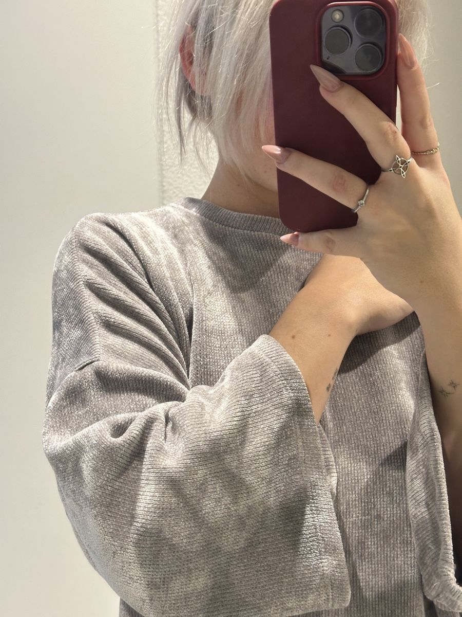 Maglioni & Felpe: Samt Pullover Grösse S – Nuovo (secondo la descrizione) da Ottenbach venduto da Irinaberther
