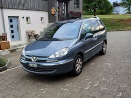 Peugeot 807