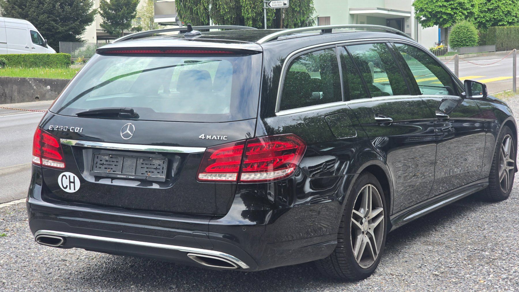 Mercedes-Benz Automobili: Mercedes Benz E250 CDI 4matic – Usato da Emmenbrücke venduto da meu_2j8p 3
