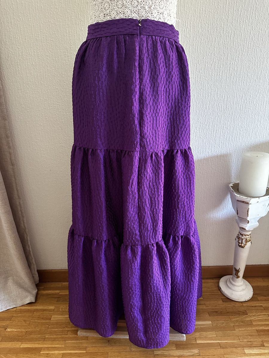 Zara Jupes: Jupe longue Zara violette taille M – Neuf (Voir description) à Châtelaine par Alexandra.jankowski 2