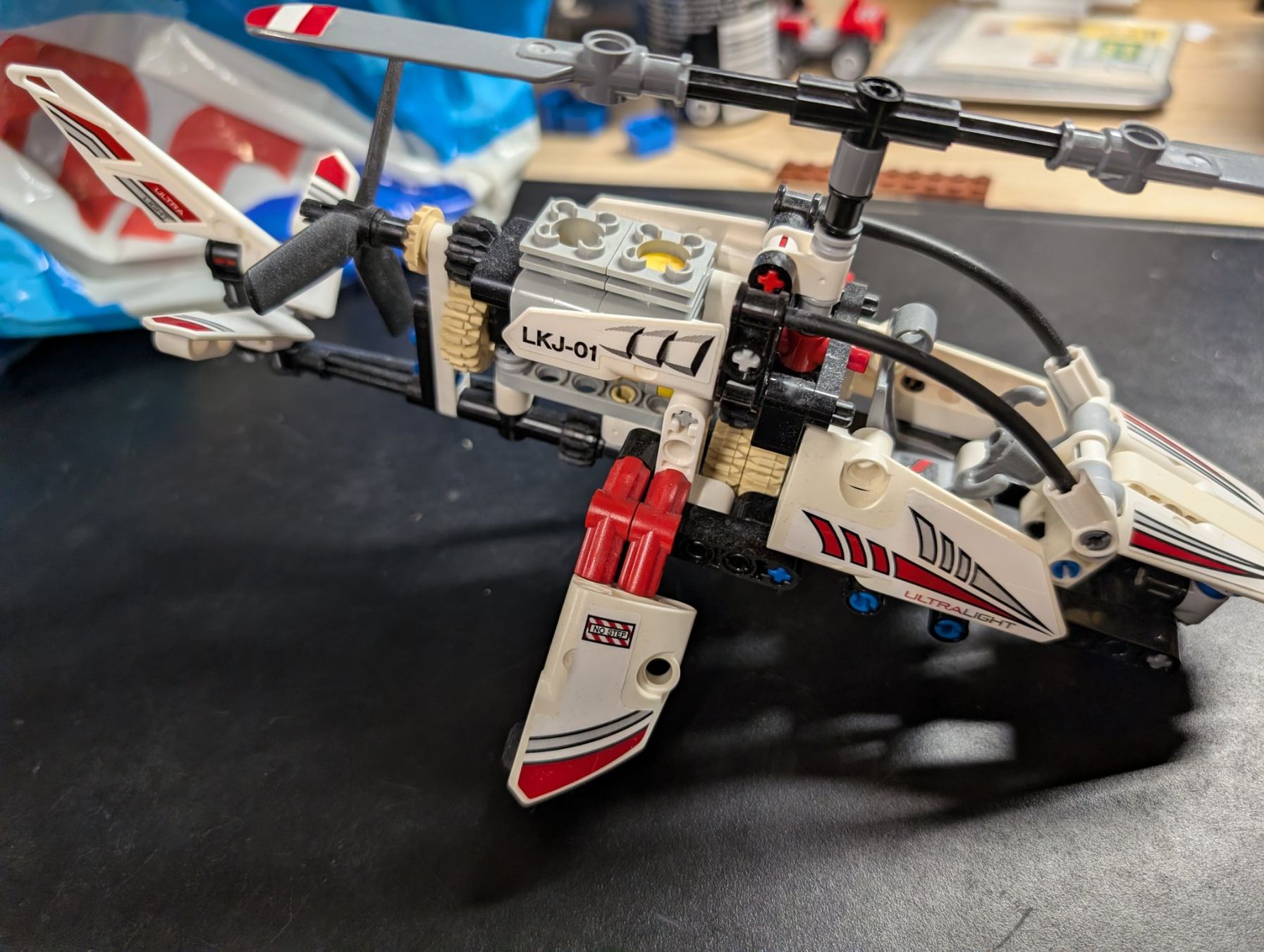 Lego Baukästen: Lego Technic 42057 Ultraleicht Helikopter – Gebraucht aus Oppligen von Pin-Fall-Shop 2