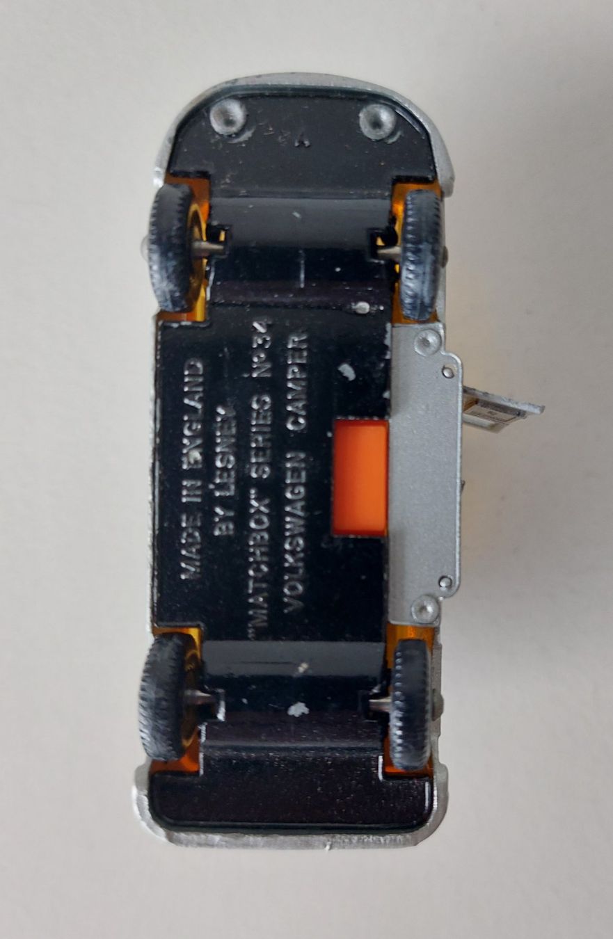 Matchbox Modellini d'auto: Matchbox Lesney Nr. 34C VW BUS Camper – Usato da Schenkon venduto da Elbarto007 8