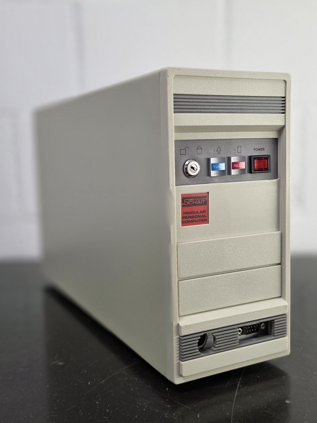 PCs: Retro Modulares Computer Gehäuse – Gebraucht aus Lausen von -Vendetta-
