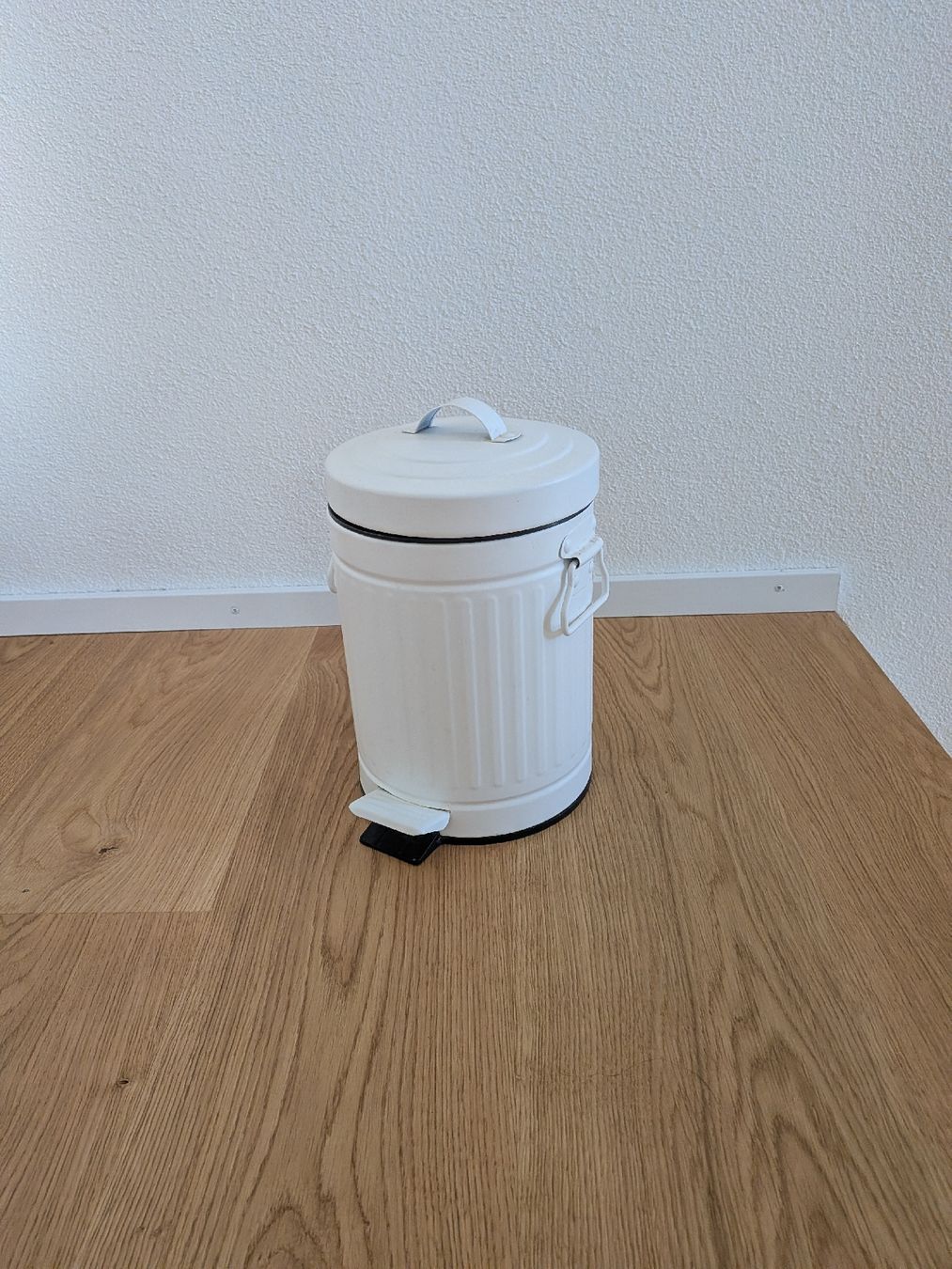 Sonstiges für Haushalt & Wohnen: Badezimmer Eimer Migros – Gebraucht aus Eschenbach SG von SanFranciscoCalifornia