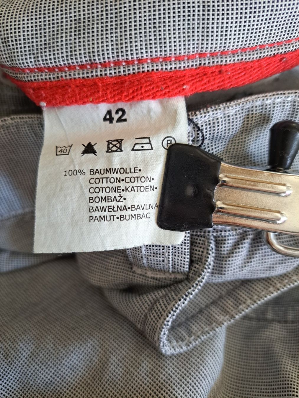 C&A Pantalons: Herrenshorts Biaggini, Grösse 42 – D'occasion à Rafz par MuriFinn 3
