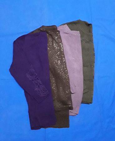 4 Pullover zusammen, Gr. 40 (violett, braun, lila, oliv)