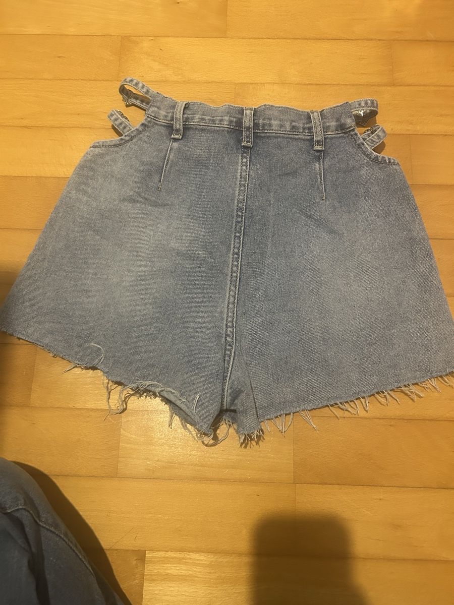 Jeans: RHINESTONE HEARTS DENIM SHORTS – Nuovo (secondo la descrizione) da St. Gallen venduto da jol_l8yg 1