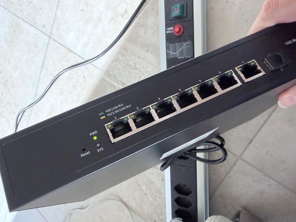 Switch Managed 10GbE 7 porte + 1 SFP+ GoodTop | Nuovo, mai c (Nuovo ...