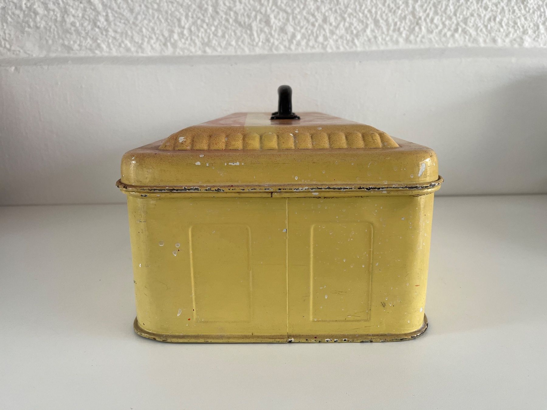 Contenitori & Simili: alter Brotkasten aus Metall – Usato da Wetzikon ZH venduto da seli03 5