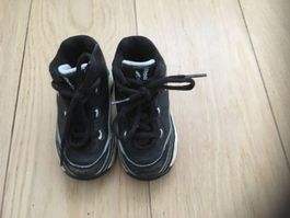 Reebok Turnschuhe Gr. 22