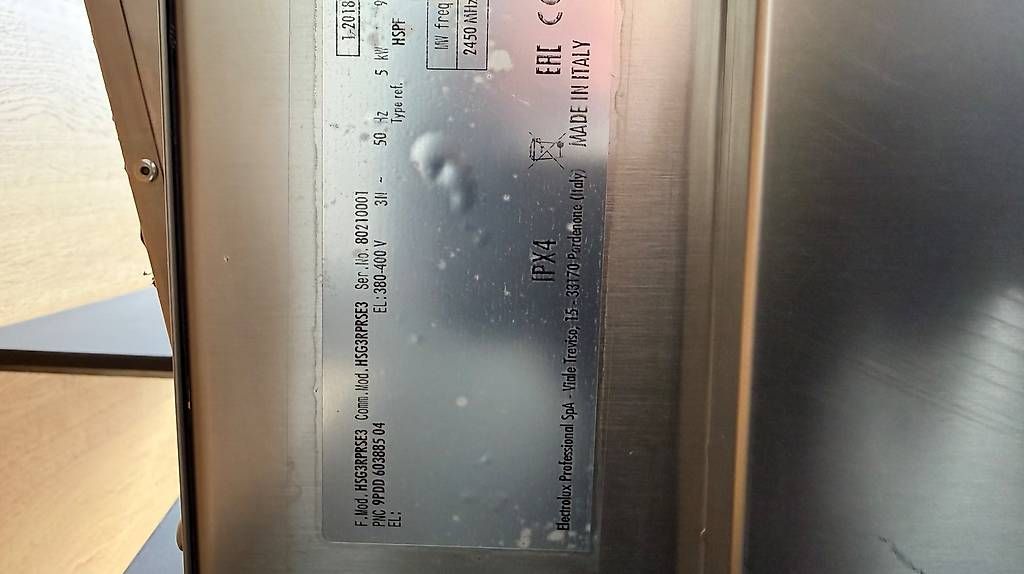 Appareils de cuisine: Electrolux SpeeDelight Neuwertig – D'occasion à Rickenbach SZ par Sproni 4
