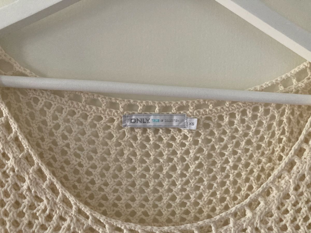 Only T-shirt: Stricktop Gr. XS – Nuovo (secondo la descrizione) da Arlesheim venduto da nin_wl82 1